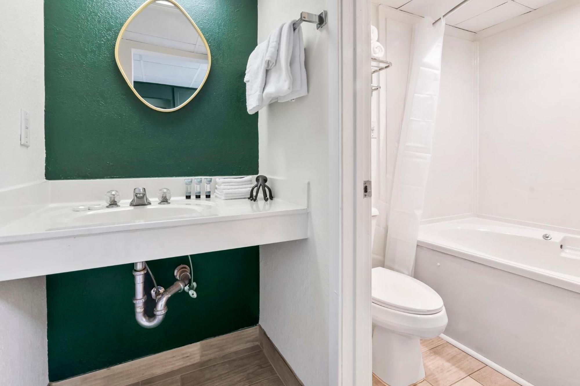 Recently Remodeled Double Queen Condo- Oceanfront Views! Boardwalk 135 Μιρτλ Μπιτς Εξωτερικό φωτογραφία